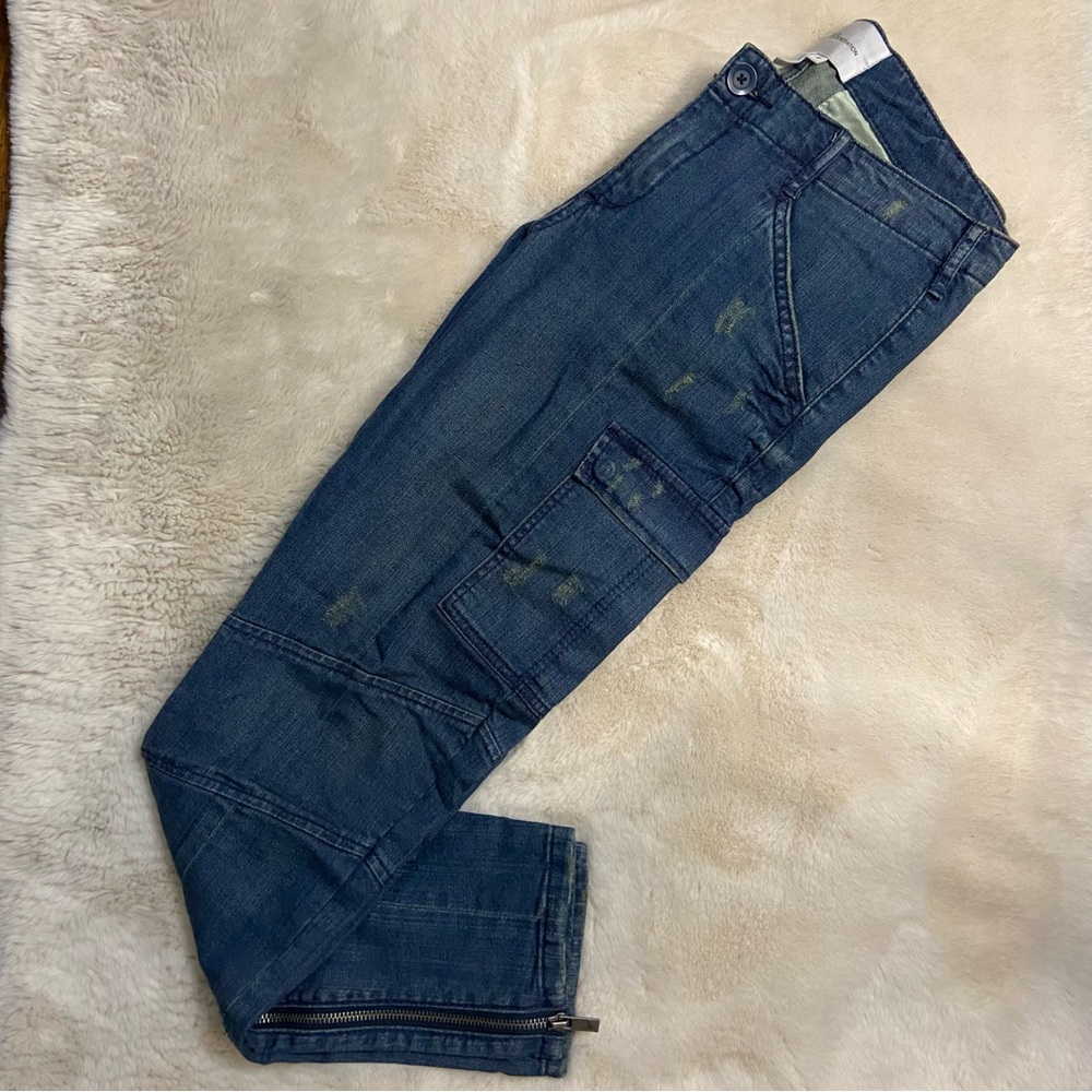 BCBG GENERATION Distressed Cargo Blue Jean. Size 29.